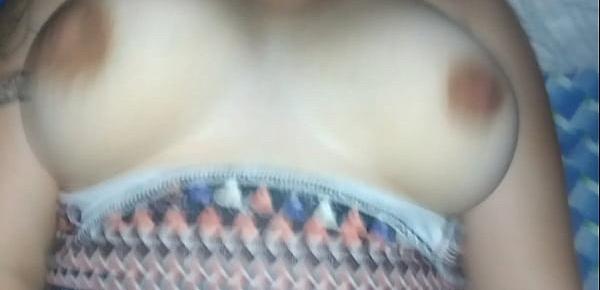  Bouncing boobies fuck Brazilian HotWifepeitos balançando da esposinha brasileira